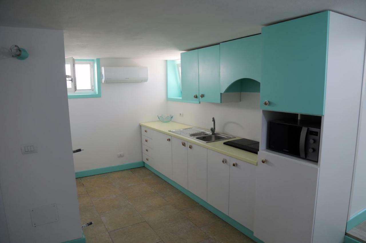 La Dimora Della Contessa - Locazione Turistica Apartment โปลีญาโนอามาเร ภายนอก รูปภาพ